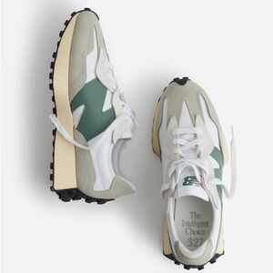 New Balance 327 Retro Runner in Green, White and Cream